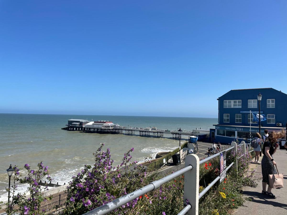 The Beach House - Cromer Kültér fotó