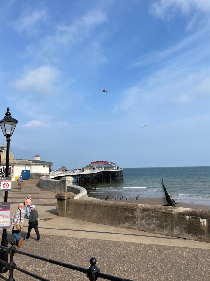 The Beach House - Cromer Kültér fotó